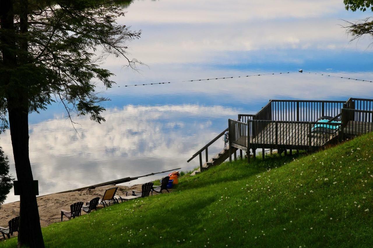 Sunny Point Resort Otter Lake Ngoại thất bức ảnh